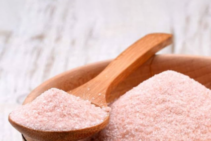 know-the-benefits-of-eating-rock-salt-01